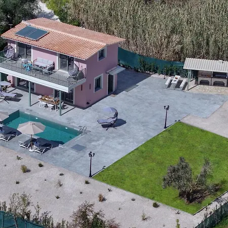 Valley House Vassiliki