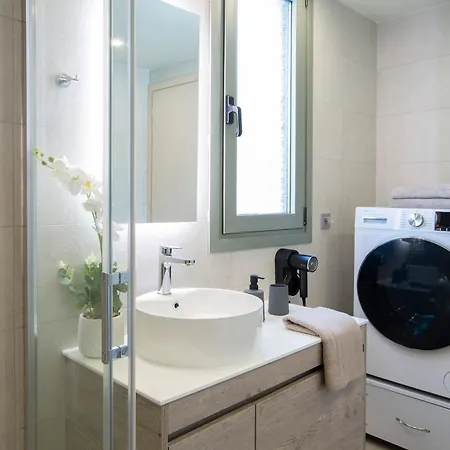 Valley House * Vasiliki